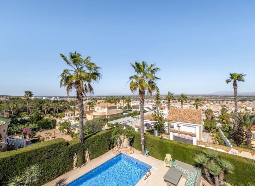 3 quarto Moradia para venda em Gran Alacant com piscina - 580 000 € (Ref: 9525490)