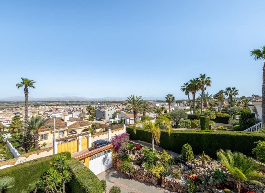 3 quarto Moradia para venda em Gran Alacant com piscina - 580 000 € (Ref: 9525490)