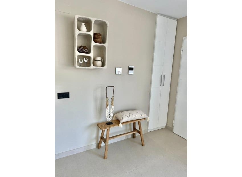 5 bedroom Villa for sale in Algorfa with pool - € 575,000 (Ref: 9525491)