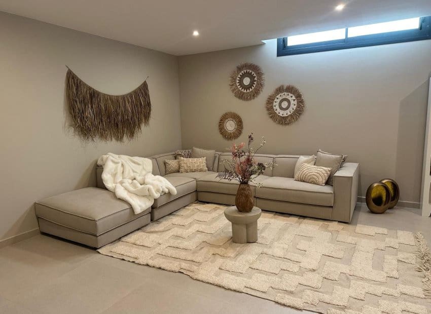 5 bedroom Villa for sale in Algorfa with pool - € 575,000 (Ref: 9525491)