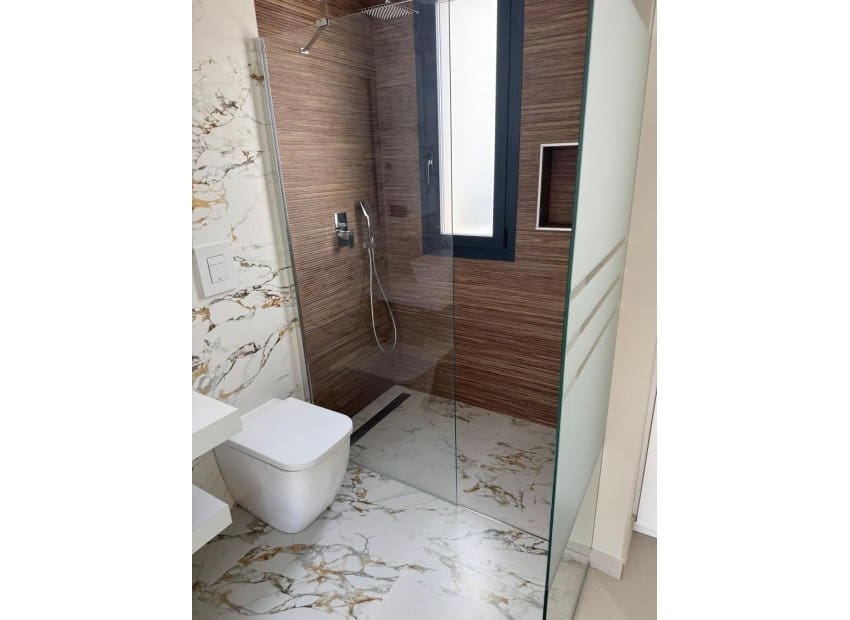 5 bedroom Villa for sale in Algorfa with pool - € 575,000 (Ref: 9525491)