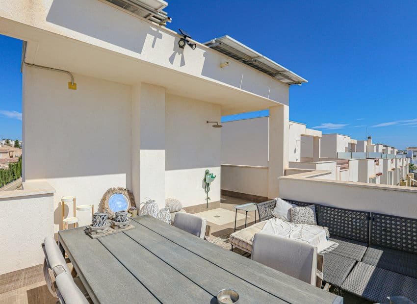 3 chambre Villa/Maison à vendre à Ciudad Quesada avec piscine - 550 000 € (Ref: 9525492)