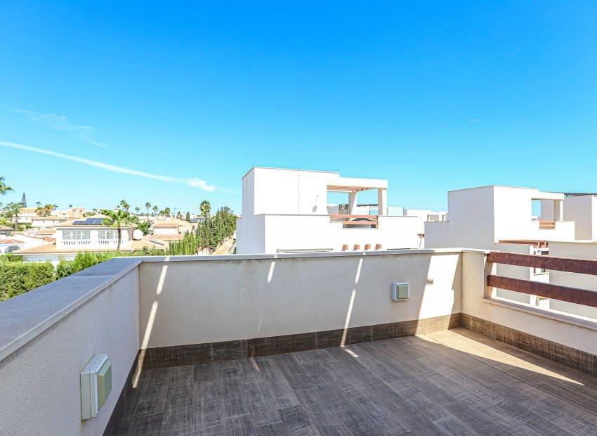 3 chambre Villa/Maison à vendre à Ciudad Quesada avec piscine - 550 000 € (Ref: 9525492)