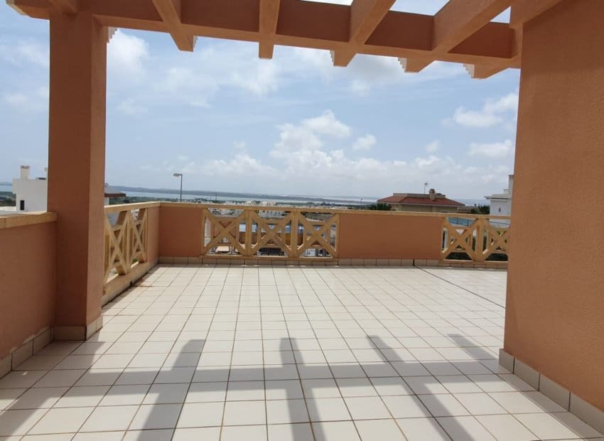 4 bedroom Villa for sale in Dona Pepa with pool - € 520,000 (Ref: 9525493)