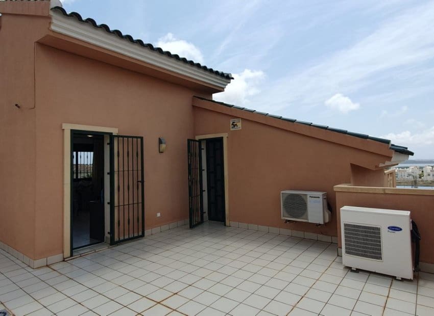 4 bedroom Villa for sale in Dona Pepa with pool - € 520,000 (Ref: 9525493)
