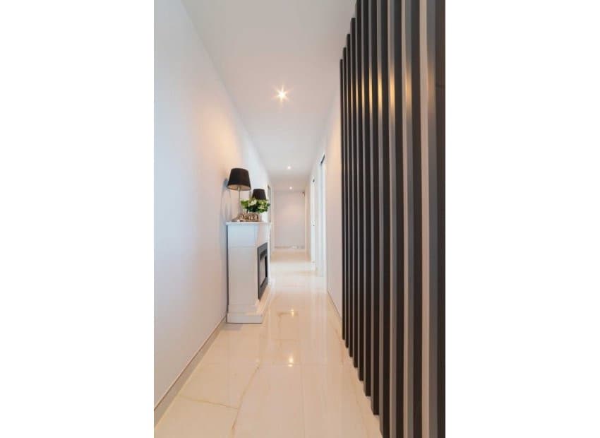 3 Zimmer Apartment zu verkaufen in Playa Flamenca mit Pool - 475.000 € (Ref: 9525495)