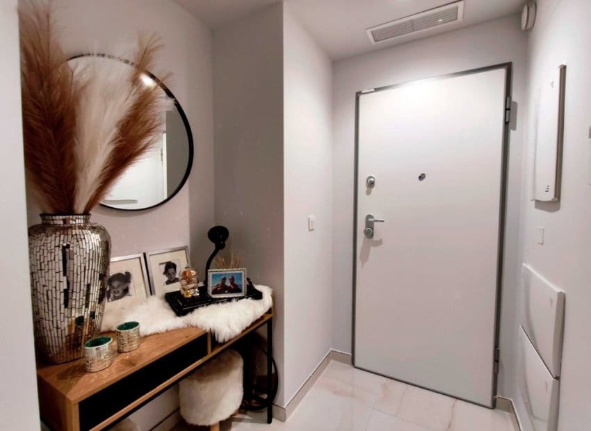 3 Zimmer Apartment zu verkaufen in Playa Flamenca mit Pool - 475.000 € (Ref: 9525495)