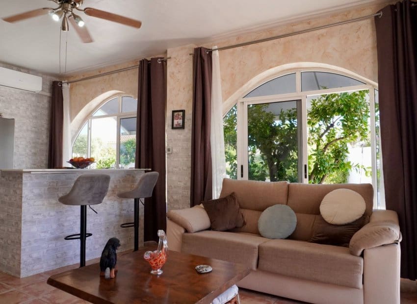 5 bedroom Villa for sale in Ciudad Quesada with pool - € 458,000 (Ref: 9525496)