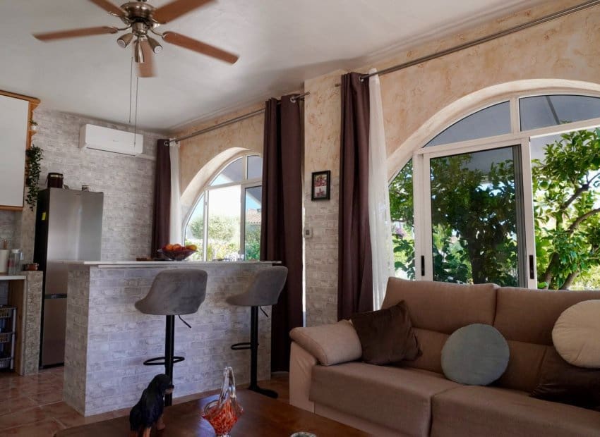 5 bedroom Villa for sale in Ciudad Quesada with pool - € 458,000 (Ref: 9525496)