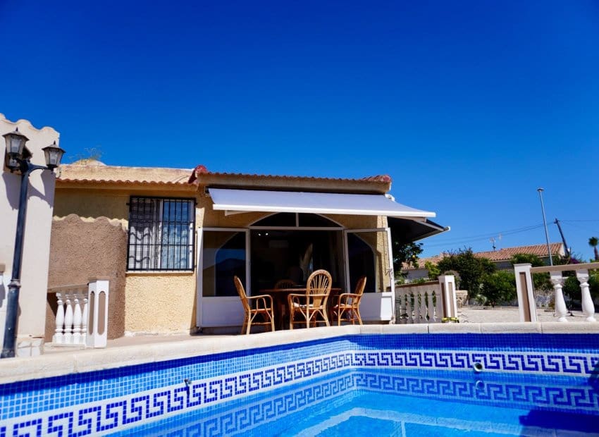 5 bedroom Villa for sale in Ciudad Quesada with pool - € 458,000 (Ref: 9525496)