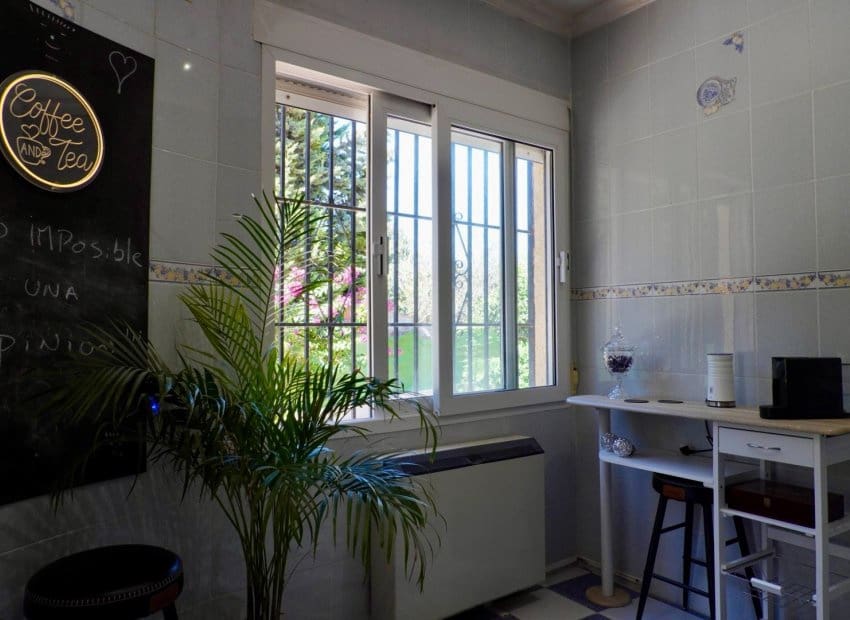 5 bedroom Villa for sale in Ciudad Quesada with pool - € 458,000 (Ref: 9525496)