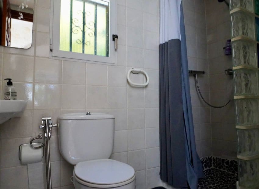 5 bedroom Villa for sale in Ciudad Quesada with pool - € 458,000 (Ref: 9525496)