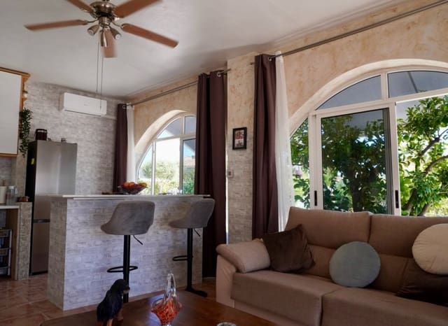 5 bedroom Villa for sale in Ciudad Quesada, Rojales with pool - € 458,000 (Ref: 9525496)