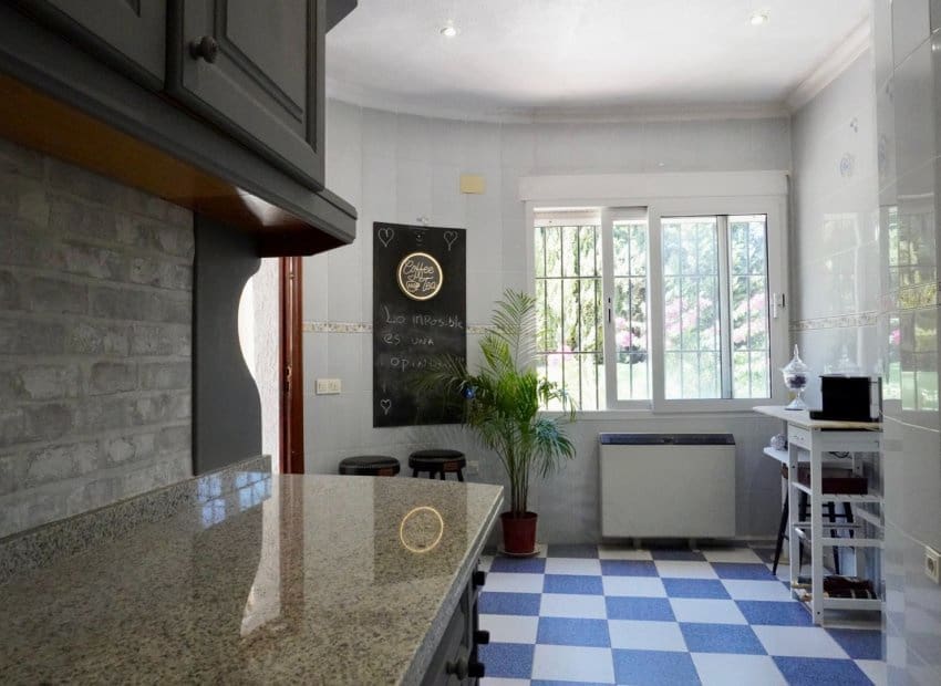 5 bedroom Villa for sale in Ciudad Quesada with pool - € 458,000 (Ref: 9525496)