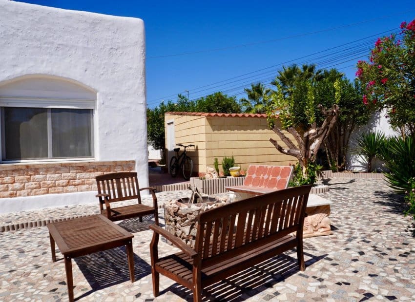 5 bedroom Villa for sale in Ciudad Quesada with pool - € 458,000 (Ref: 9525496)