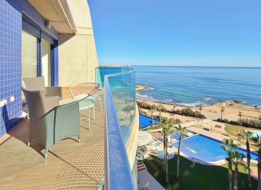 2 bedroom Apartment for sale in Punta Prima - € 715,000 (Ref: 9528366)