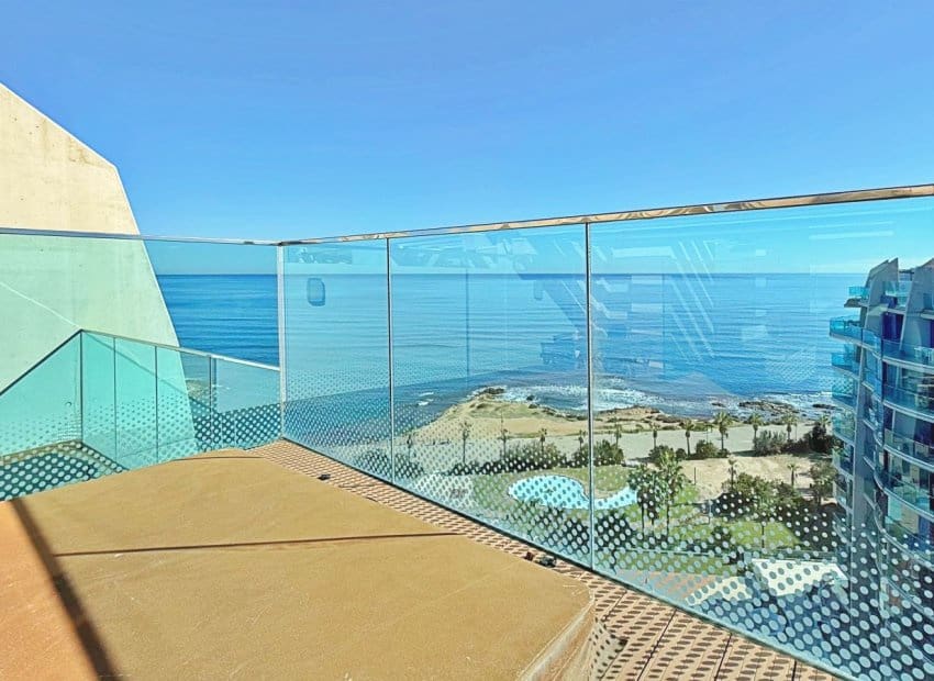 2 bedroom Apartment for sale in Punta Prima - € 715,000 (Ref: 9528366)