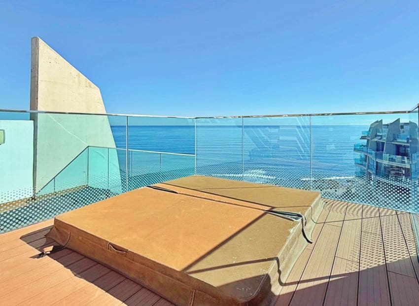 2 bedroom Apartment for sale in Punta Prima - € 715,000 (Ref: 9528366)