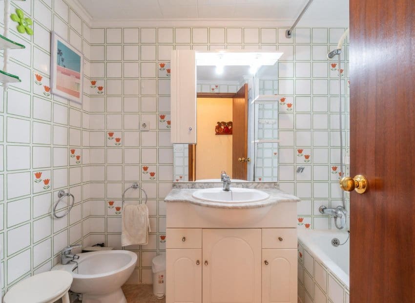 2 soverom Penthouse til salgs i Torrevieja - € 155 000 (Ref: 9528612)