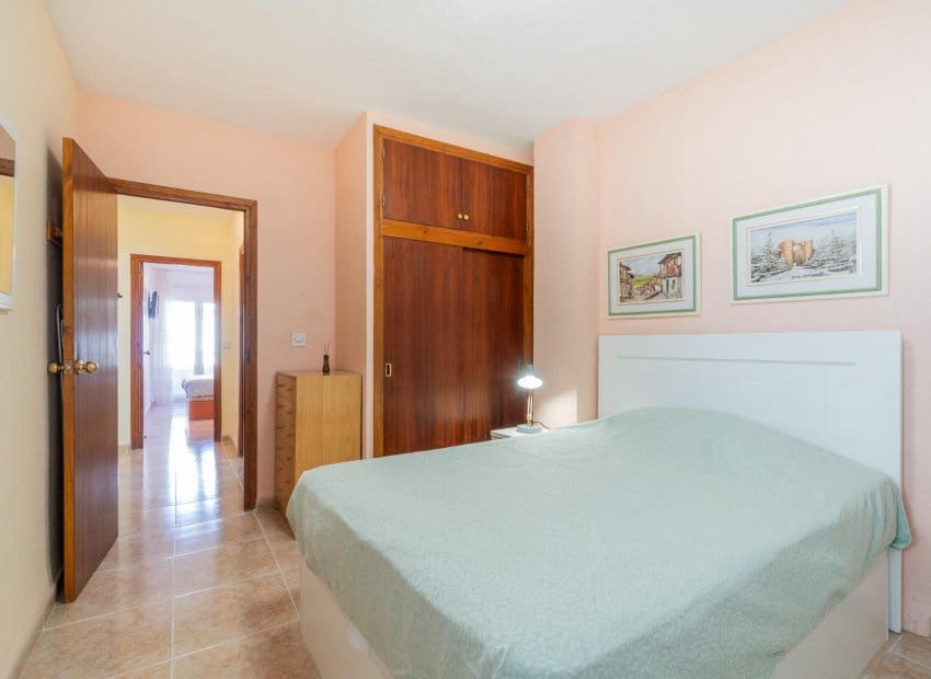 2 soverom Penthouse til salgs i Torrevieja - € 155 000 (Ref: 9528612)