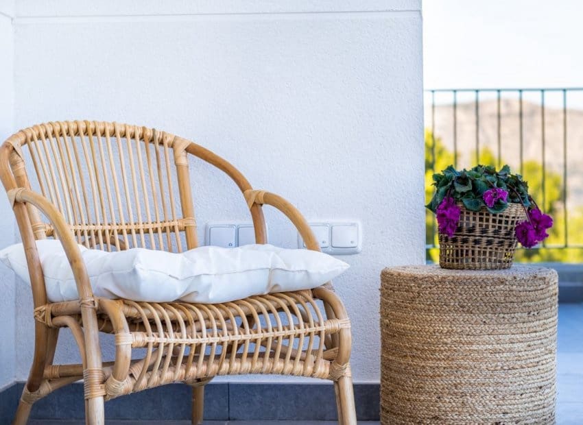 Chalet de 3 habitaciones en Polop en venta con piscina - 470.000 € (Ref: 9528632)