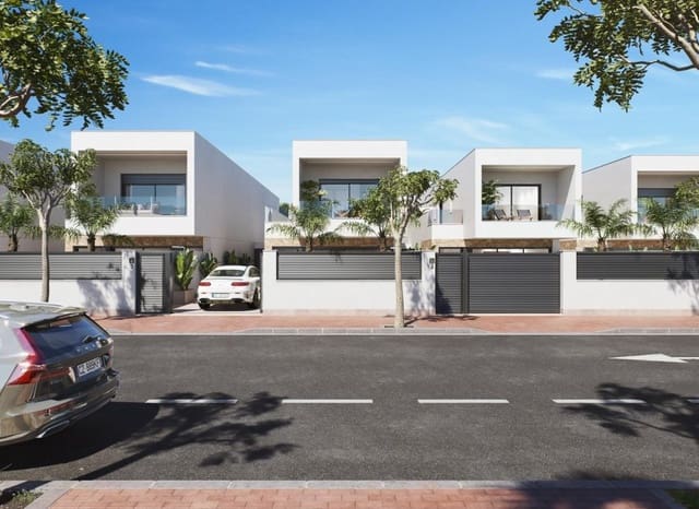 3 soveværelse Semi-Rækkehus til salg i San Pedro del Pinatar ciudad, San Pedro del Pinatar med swimmingpool - € 445.000 (Ref: 9528635)