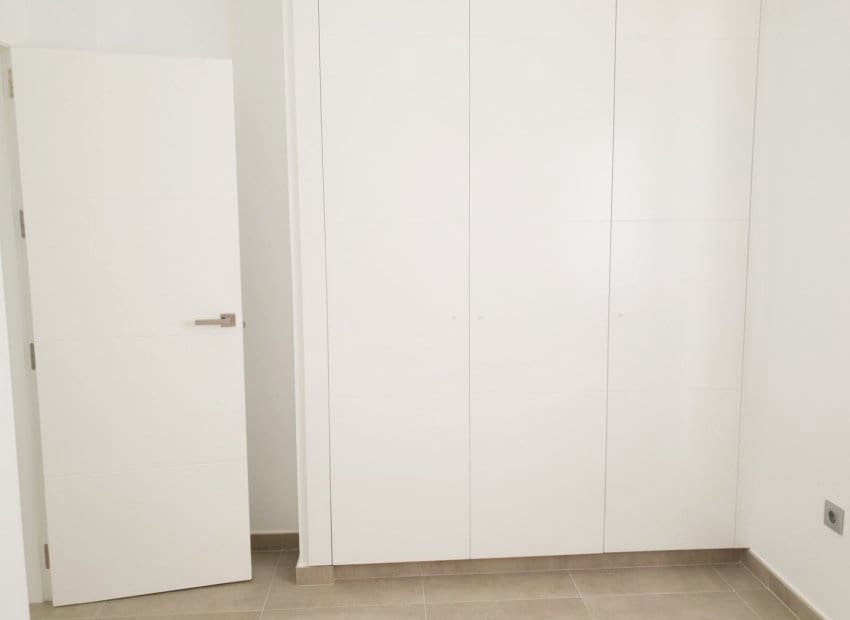 Chalet de 3 habitaciones en Pinar de Campoverde en venta con piscina - 422.500 € (Ref: 9528638)