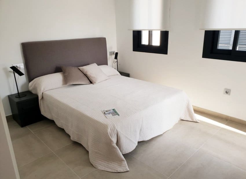 Chalet de 3 habitaciones en Pinar de Campoverde en venta con piscina - 422.500 € (Ref: 9528638)