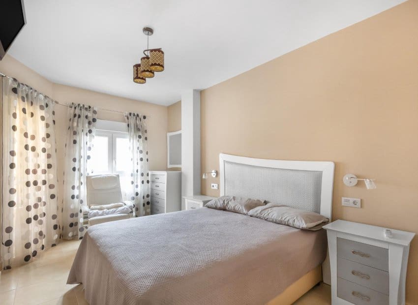 4 soveværelse Lejlighed til salg i Torrevieja - € 199.900 (Ref: 9539083)