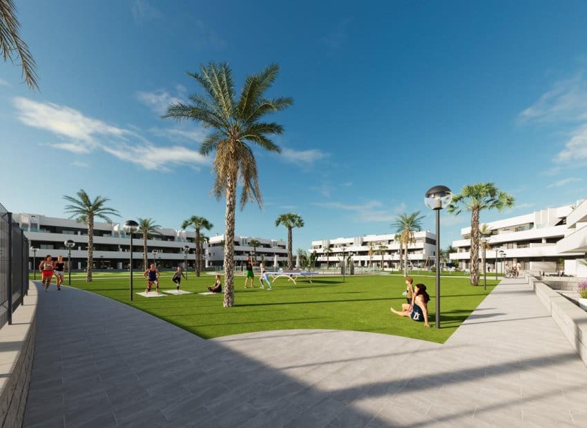 2 Zimmer Apartment zu verkaufen in El Raso mit Pool - 222.000 € (Ref: 9539085)