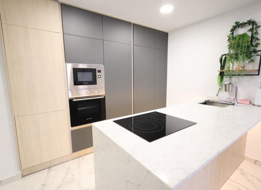 2 soverom Leilighet til salgs i Orihuela Costa med svømmebasseng - € 368 000 (Ref: 9539638)