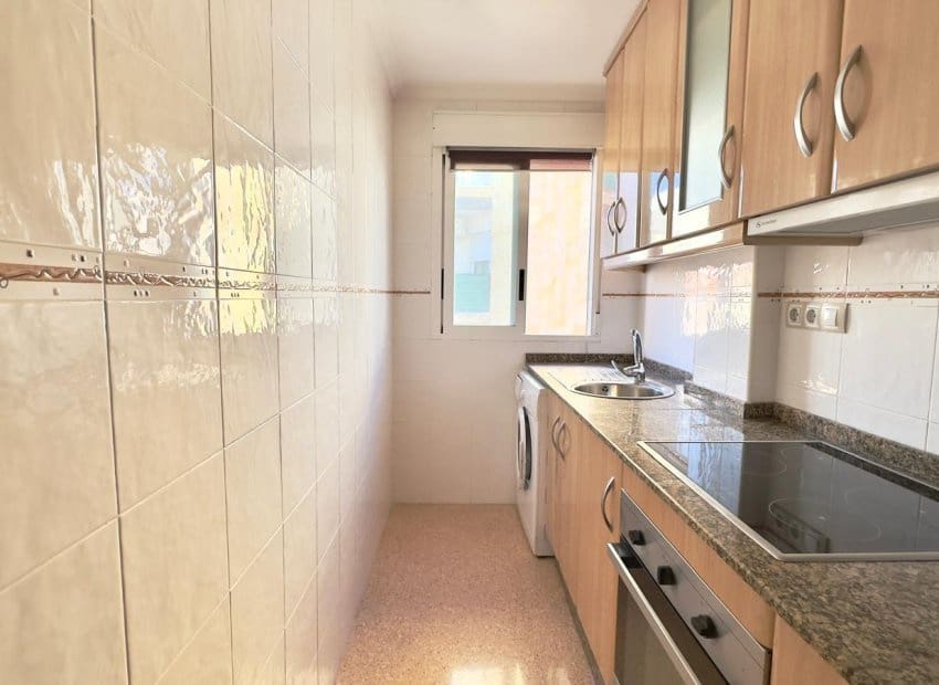 2 makuuhuone Huoneisto myytävänä paikassa Torrevieja - 139 000 € (Ref: 9539643)