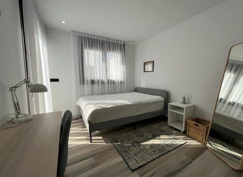 3 soverom Villa til salgs i Torrevieja med svømmebasseng - € 489 000 (Ref: 9539650)