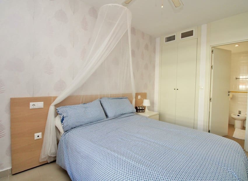 2 chambre Appartement à vendre à Playa Flamenca avec piscine - 169 950 € (Ref: 9539661)