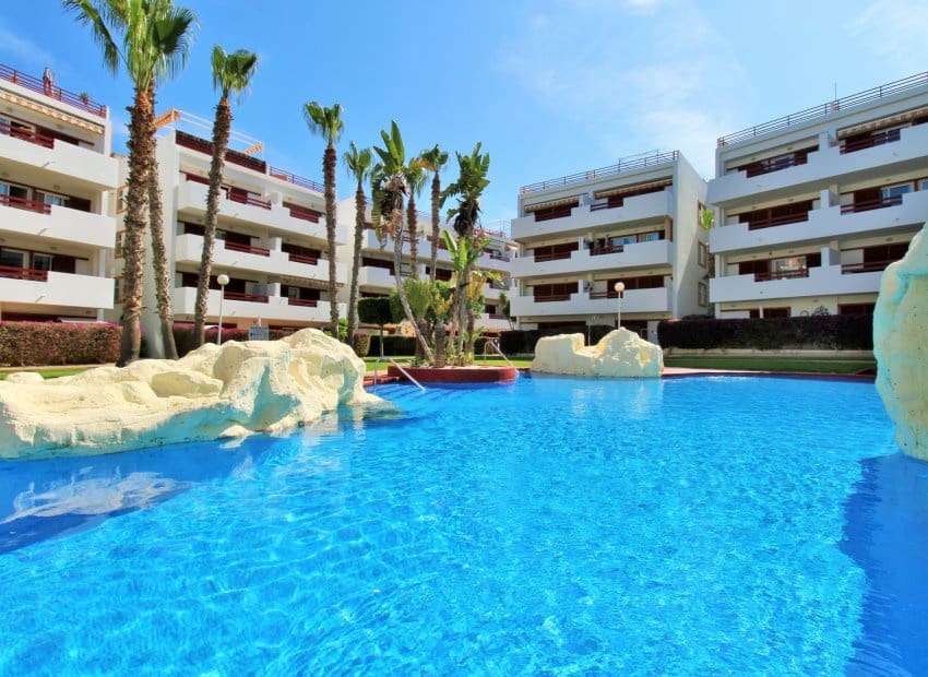2 chambre Appartement à vendre à Playa Flamenca avec piscine - 169 950 € (Ref: 9539661)