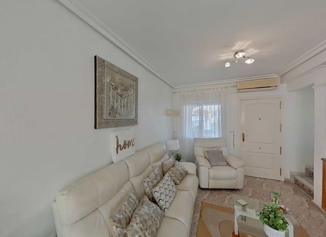 2 soveværelse Rækkehus til salg i La Regia, Orihuela med swimmingpool - € 225.000 (Ref: 9539662)