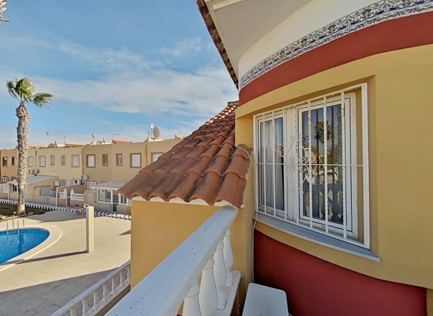 2 soveværelse Rækkehus til salg i La Regia med swimmingpool - € 225.000 (Ref: 9539662)