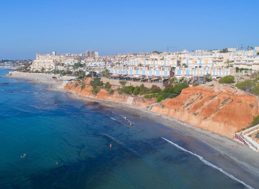 2 soveværelse Rækkehus til salg i La Regia med swimmingpool - € 225.000 (Ref: 9539662)