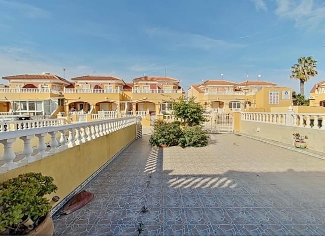 2 soveværelse Rækkehus til salg i La Regia, Orihuela med swimmingpool - € 225.000 (Ref: 9539662)