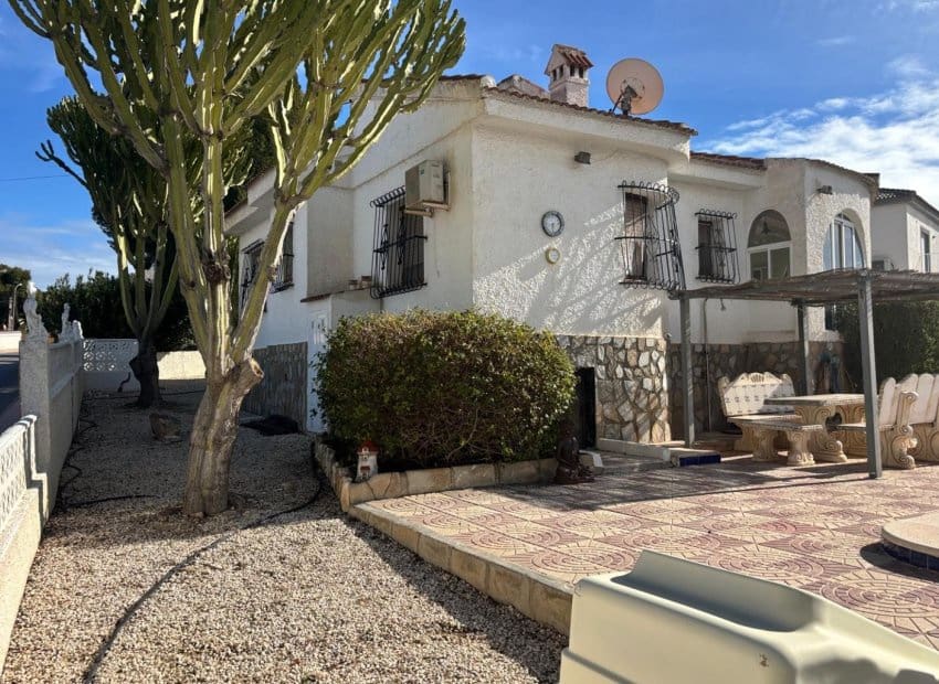 4 camera da letto Villa in vendita in Ciudad Quesada con piscina - 435.000 € (Rif: 9539663)