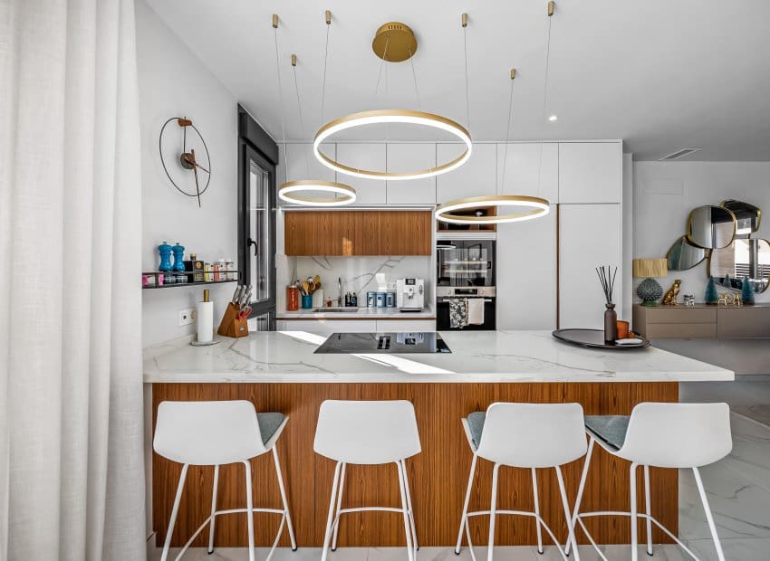 4 slaapkamer Villa te koop in Orihuela Costa met zwembad - € 695.000 (Ref: 9539665)