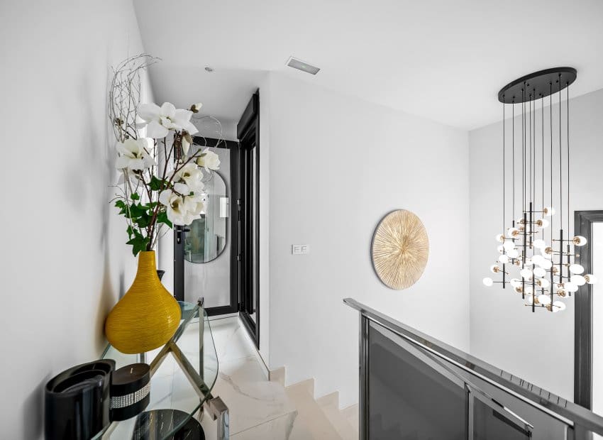 4 slaapkamer Villa te koop in Orihuela Costa met zwembad - € 695.000 (Ref: 9539665)