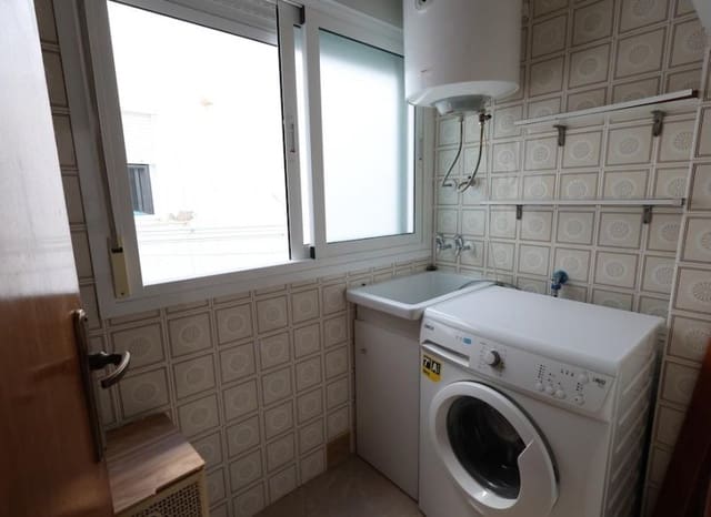 3 bedroom Apartment for sale in Centro - Muelle Pesquero, Torrevieja - € 195,000 (Ref: 9539668)