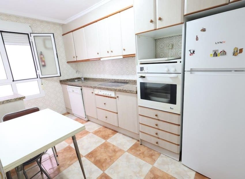 3 slaapkamer Appartement te koop in Torrevieja - € 195.000 (Ref: 9539668)