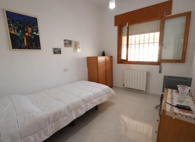 3 quarto Casa em Banda para venda em La Florida, Orihuela - 170 000 € (Ref: 9539669)