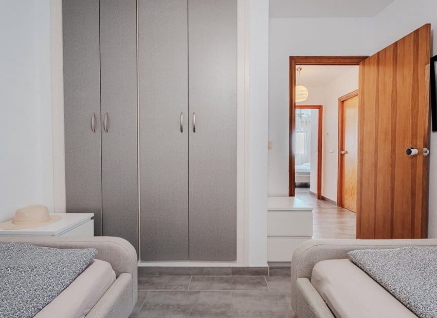 3 quarto Apartamento para venda em Filipinas com piscina - 299 000 € (Ref: 9542076)