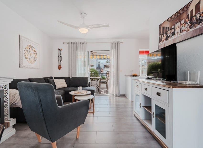 3 quarto Apartamento para venda em Filipinas com piscina - 299 000 € (Ref: 9542076)