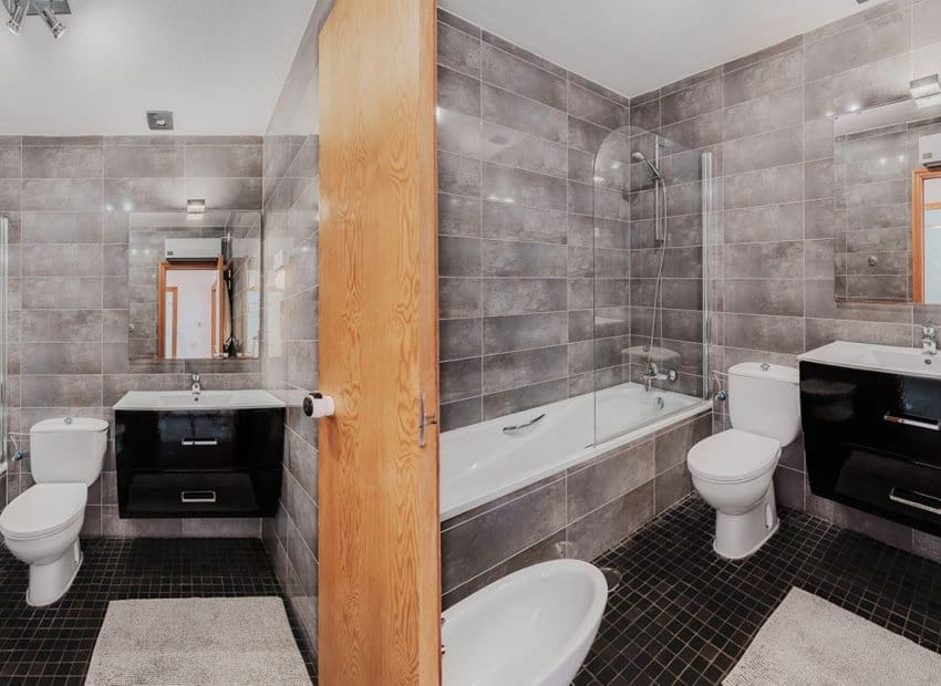 3 quarto Apartamento para venda em Filipinas com piscina - 299 000 € (Ref: 9542076)