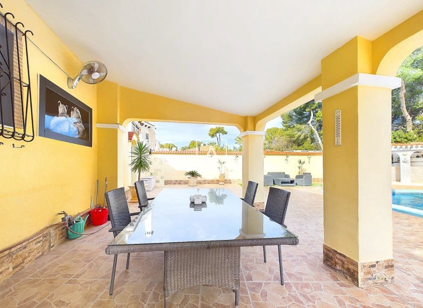 4 chambre Villa/Maison à vendre à Pinar de Campoverde avec piscine - 440 000 € (Ref: 9550140)