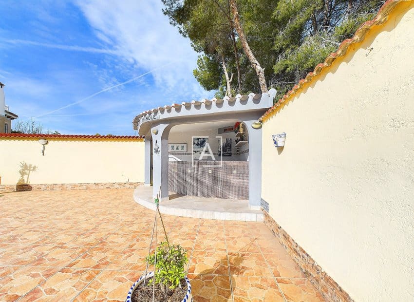 4 chambre Villa/Maison à vendre à Pinar de Campoverde avec piscine - 440 000 € (Ref: 9550140)